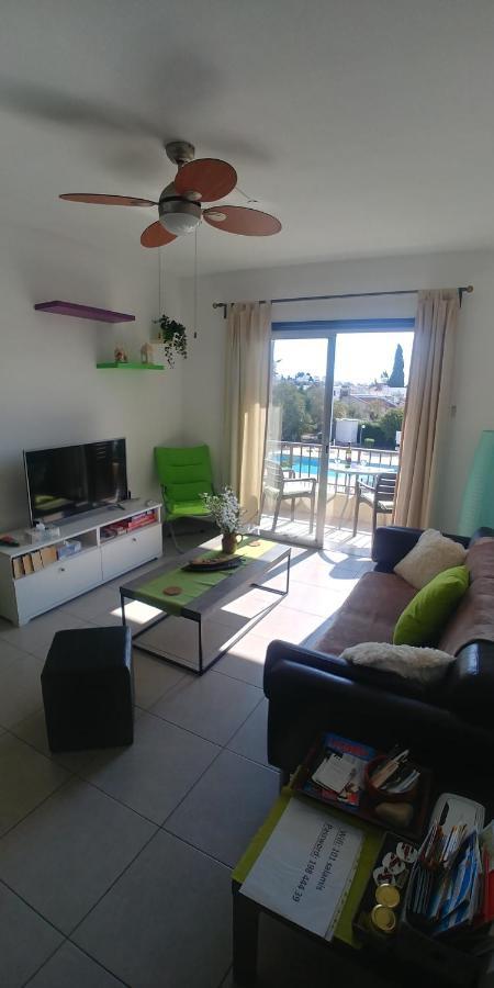 'Chez Antoine' Pool-View 5Min From Sea Apartment Paphos Ngoại thất bức ảnh