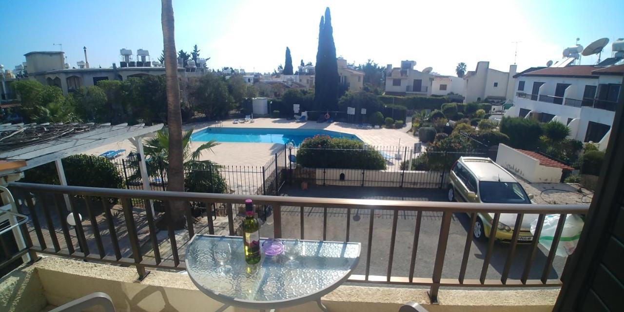 'Chez Antoine' Pool-View 5Min From Sea Apartment Paphos Ngoại thất bức ảnh